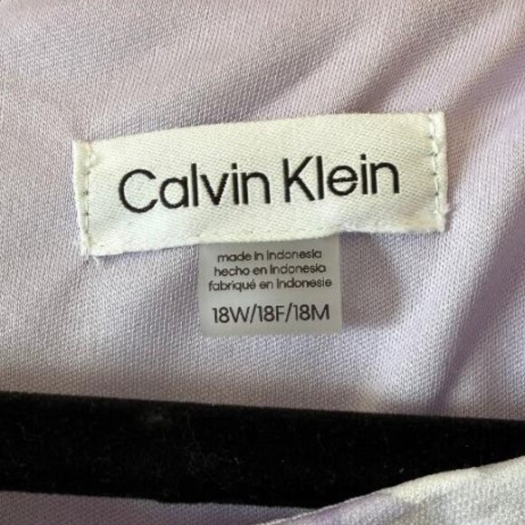 Scuba Crepe Crew Neck Sleeveless Floral Dress - Picture 4 of 4